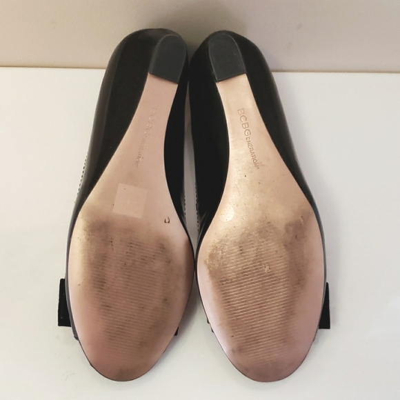 BCBGeneration Vegan Leather & Suede Wedge Peep Toe Heels GUC 8.5 - Picture 7 of 13